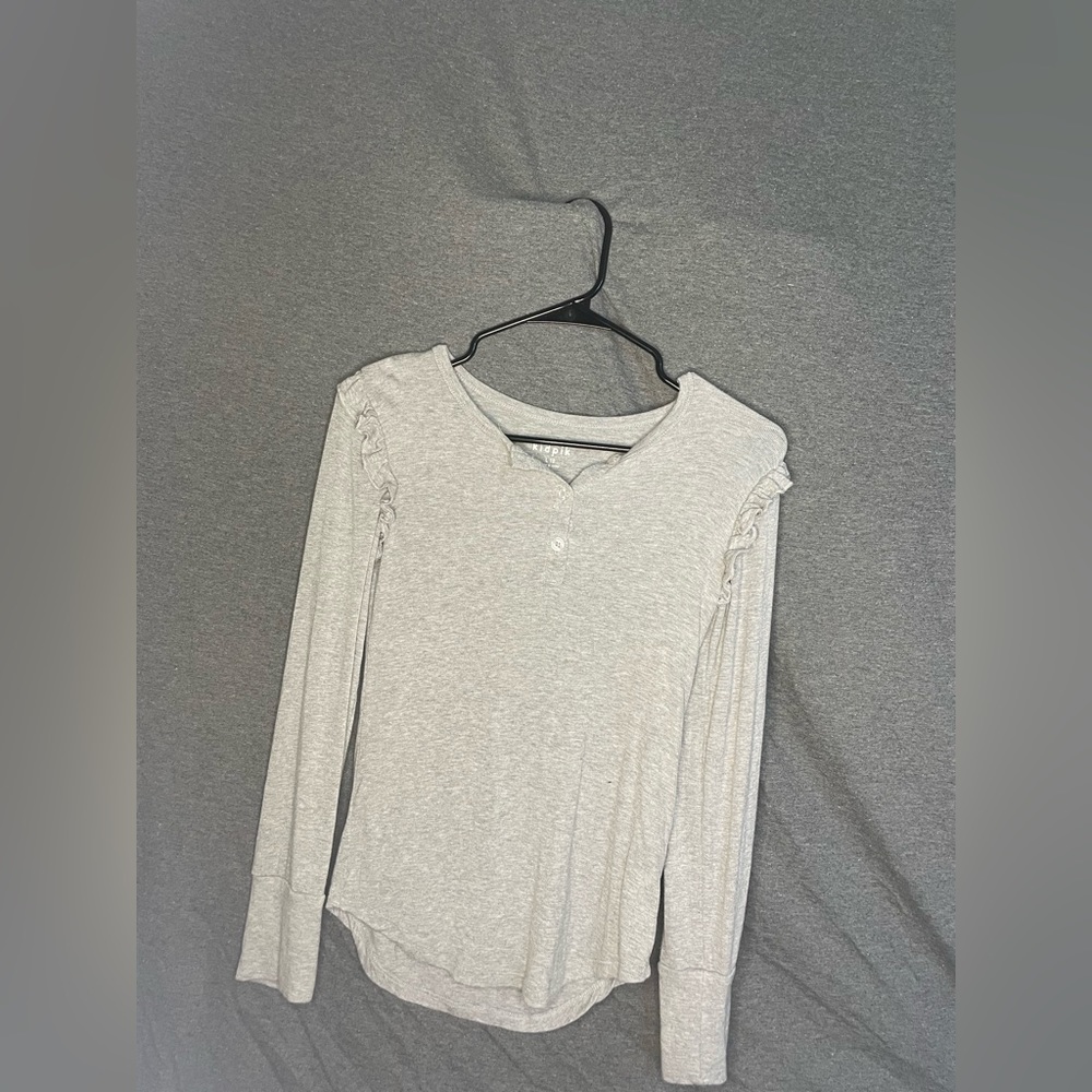 KidPik gray ruffle shirt